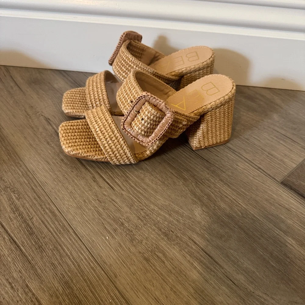 Lucy Tan Block Heel Sandals - Picture 5 of 7